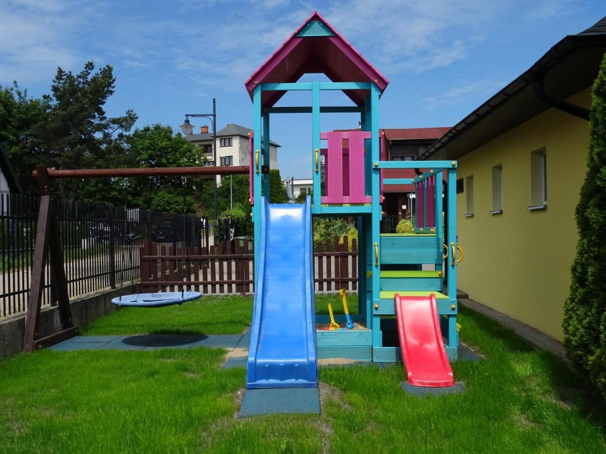 Willa Global Komfortowe Pokoje Nad Morzem Jastrzebia Gora Exterior photo